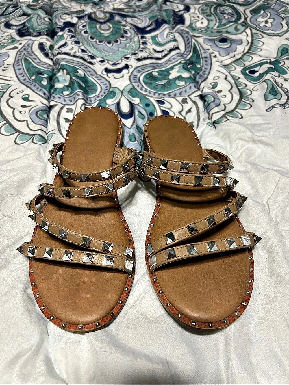 Dream Pairs Studded Strappy Sandals in Brown & Gold
